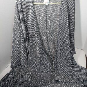 LuLuRoe Black/White Knit Kimono/Cover Up Size Large